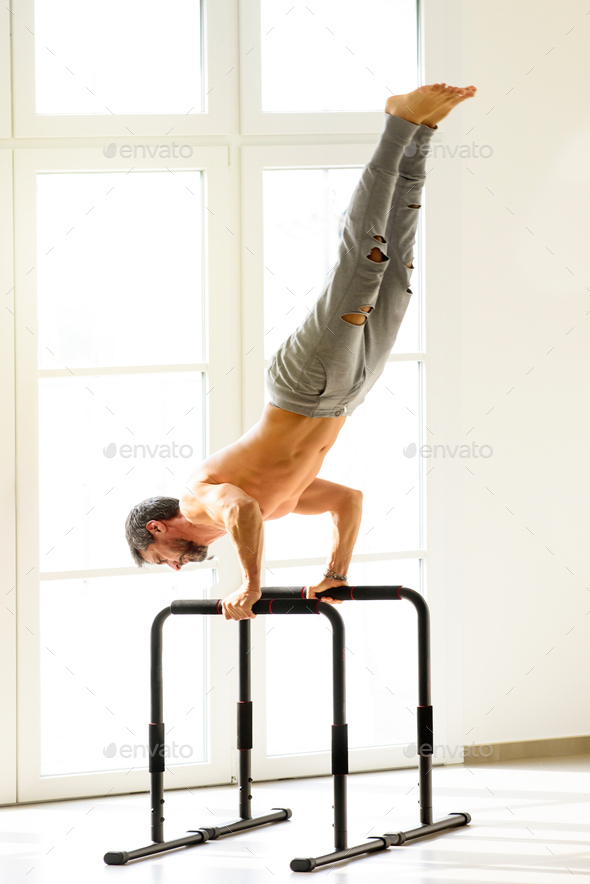 Handstand on push up bars sale